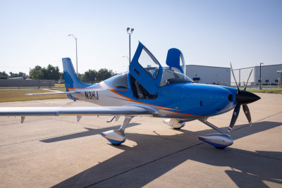 2023 Cirrus SR22T G6 GTS: 