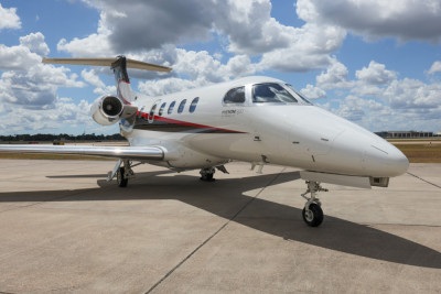 2014 Embraer Phenom 300: 