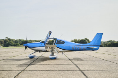 2017 Cirrus SR22T G6 GTS: 