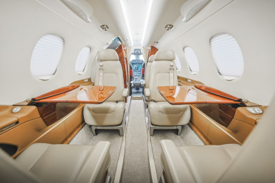 2013 Embraer Phenom 300: 