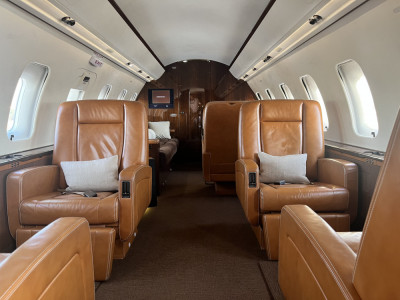 2012 Bombardier Challenger 605: 