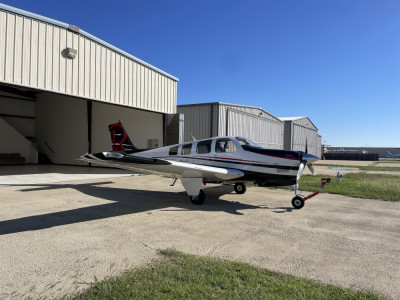 2009 Beechcraft Bonanza G36: 