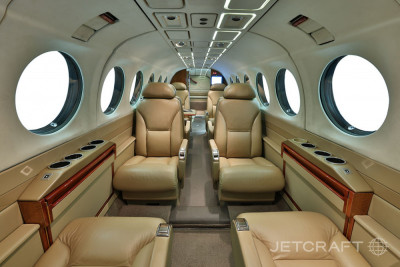 2008 Beechcraft King Air 350: 