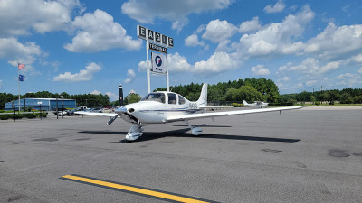 2002 Cirrus SR22: 