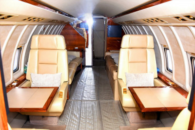 1983 Bombardier Challenger 601 - 1A: 