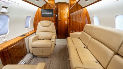 2013 Bombardier Challenger 300: Aft Cabin Aft View
