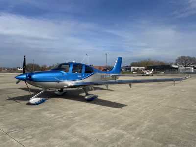 2019 Cirrus SR22: 