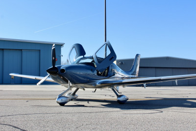 2022 Cirrus SR22 G6 GTS: 
