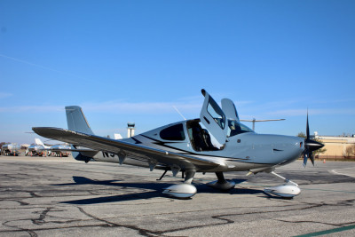 2022 Cirrus SR22 G6 GTS: 
