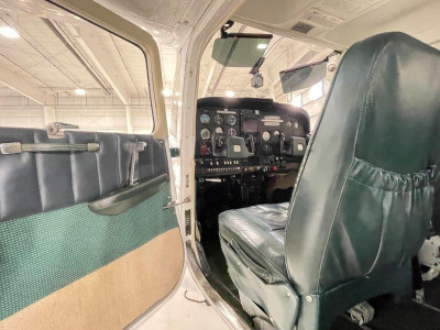 1975 Cessna 182P Skylane: 