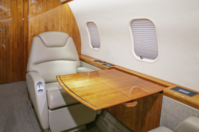 2008 Bombardier Challenger 300: 