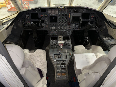 1988 Dassault Falcon 900: 