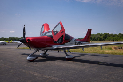 2023 Cirrus SR22 G6 GTS: 