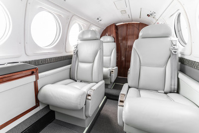 2009 Beechcraft King Air B200GT: 