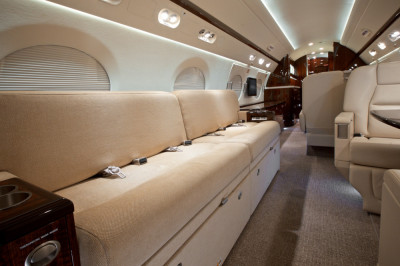 2012 Gulfstream G450: 