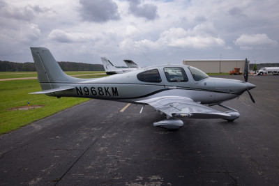 2016 Cirrus SR22 GTS: 