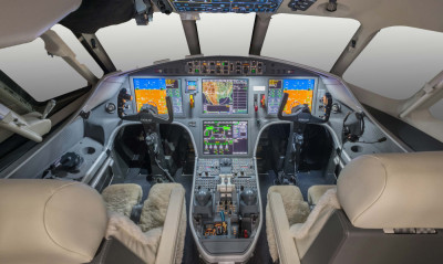 2016 Dassault Falcon 2000LXS: 