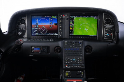 2019 Cirrus SR22T: 