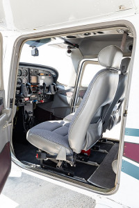 1998 Cessna 182S Skylane: 