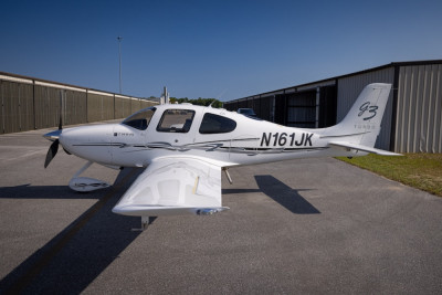 2007 Cirrus SR22 G3 GTS: 