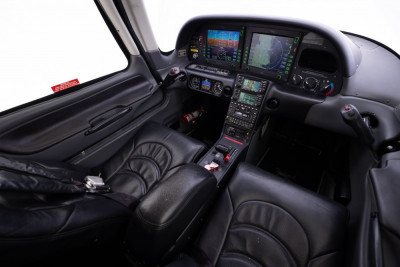 2007 Cirrus SR22 G3 GTS: 