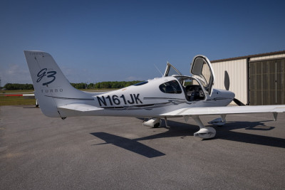 2007 Cirrus SR22 G3 GTS: 