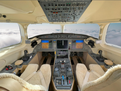 2010 Dassault Falcon 7X: 