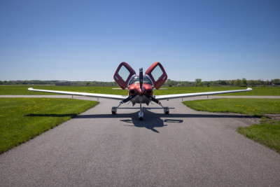 2018 Cirrus SR22 G6: 