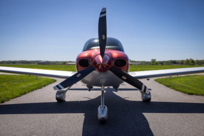2018 Cirrus SR22 G6: 