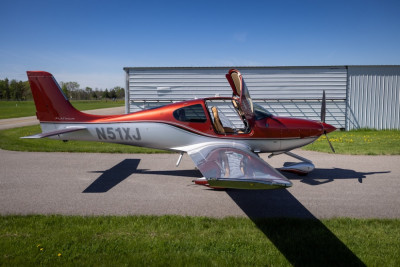 2018 Cirrus SR22 G6: 