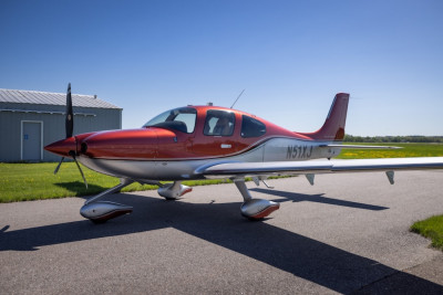 2018 Cirrus SR22 G6: 