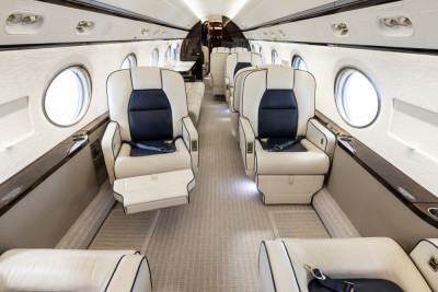 2011 Gulfstream G550: 