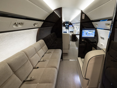 2011 Gulfstream G550: 