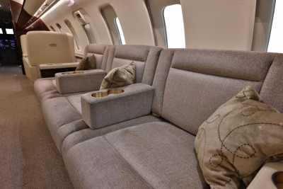 2011 Bombardier Challenger 605: 