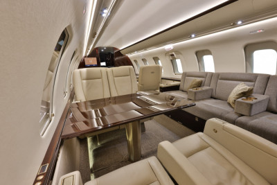 2011 Bombardier Challenger 605: 