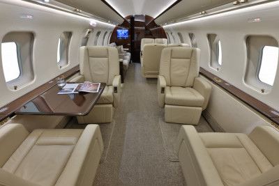 2011 Bombardier Challenger 605: 