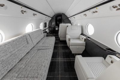 2011 Gulfstream G550: 