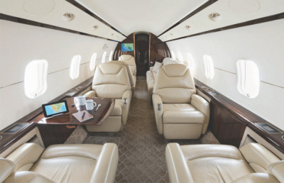 2009 Bombardier Challenger 300: 