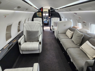 2003 Bombardier Challenger 604: 