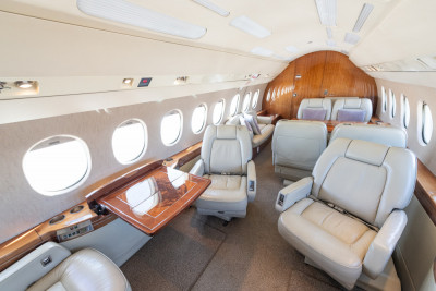 1998 Dassault Falcon 2000: 