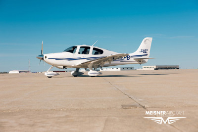 2003 Cirrus SR22: 