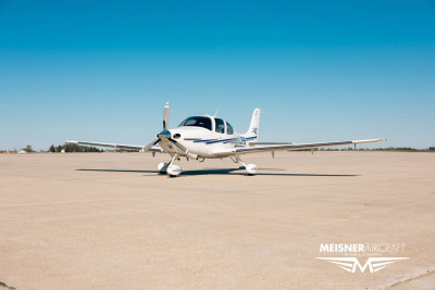 2003 Cirrus SR22: 