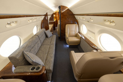 2004 Gulfstream G550: 