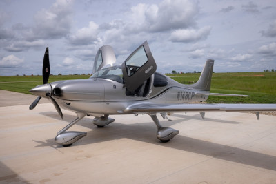 2019 Cirrus SR22T G6 GTS: 