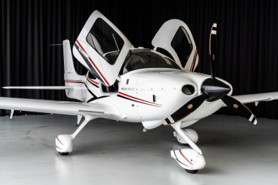 2017 Cirrus SR20 G6: 