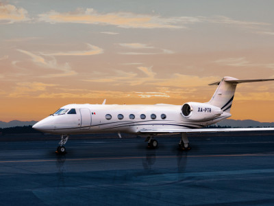 2001 Gulfstream G-IV SP: 