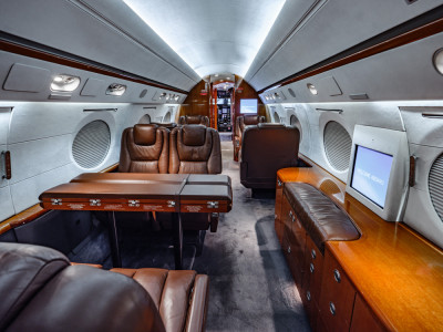 2001 Gulfstream G-IV SP: 