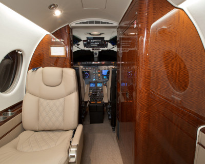 2006 Hawker 400XP: 