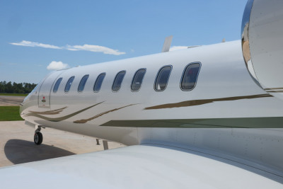 2011 Bombardier Learjet 45: 