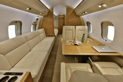 2015 Bombardier Global 6000: 